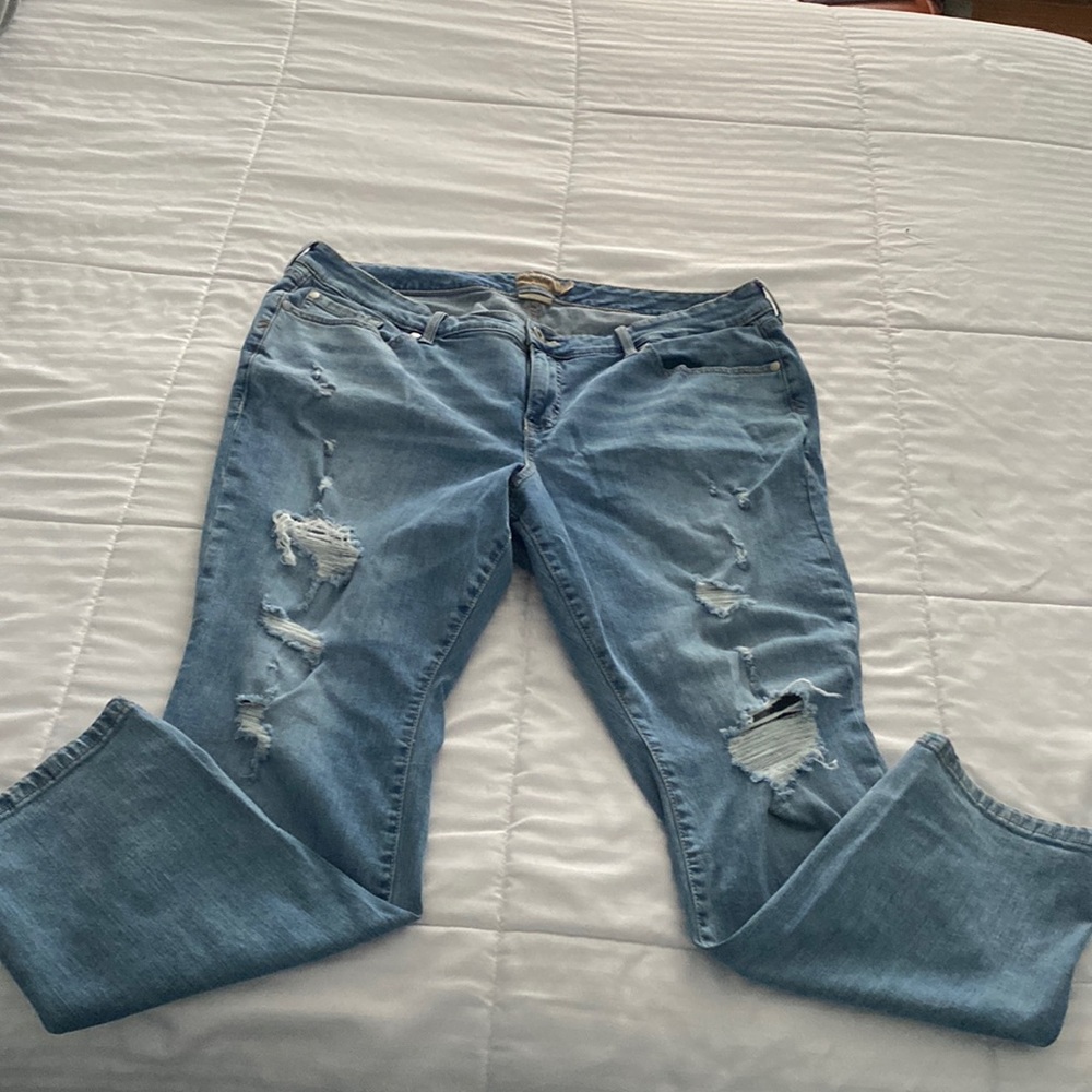 NWOT boyfriend stretch straight leg jeans